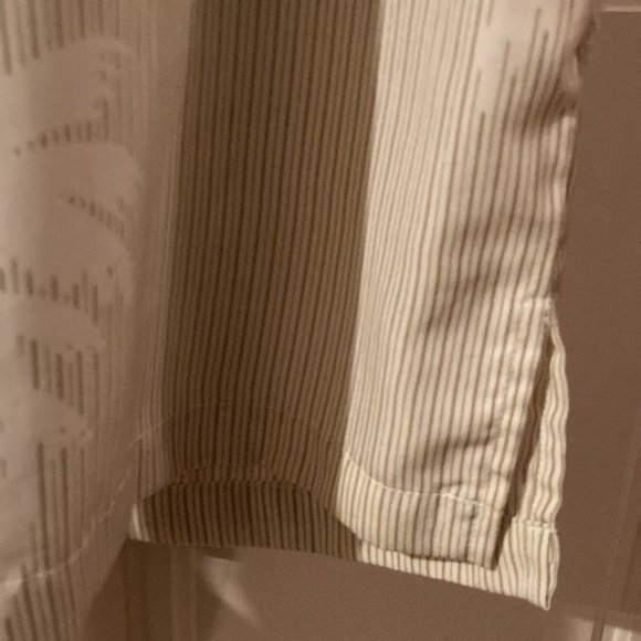 ❤️🔥5/20$ NWOT⭐️ALOHA JOE💫Mens White/Tan Tropical Print Short Sleeve Dress Top - Picture 8 of 8